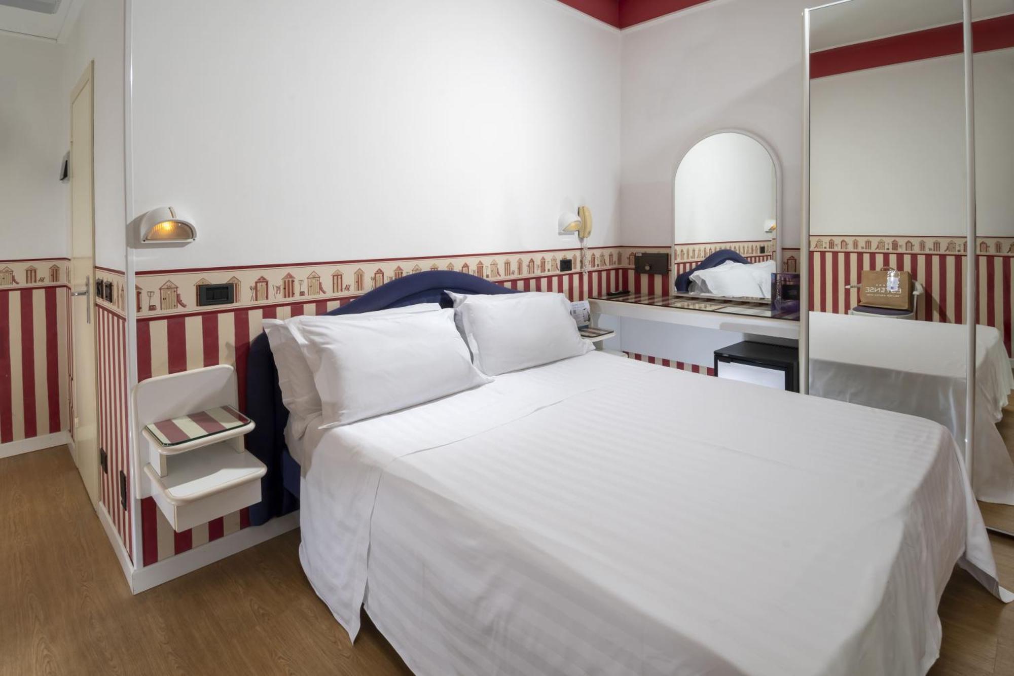 Hotel Estense Гаттео-а-Маре Екстер'єр фото